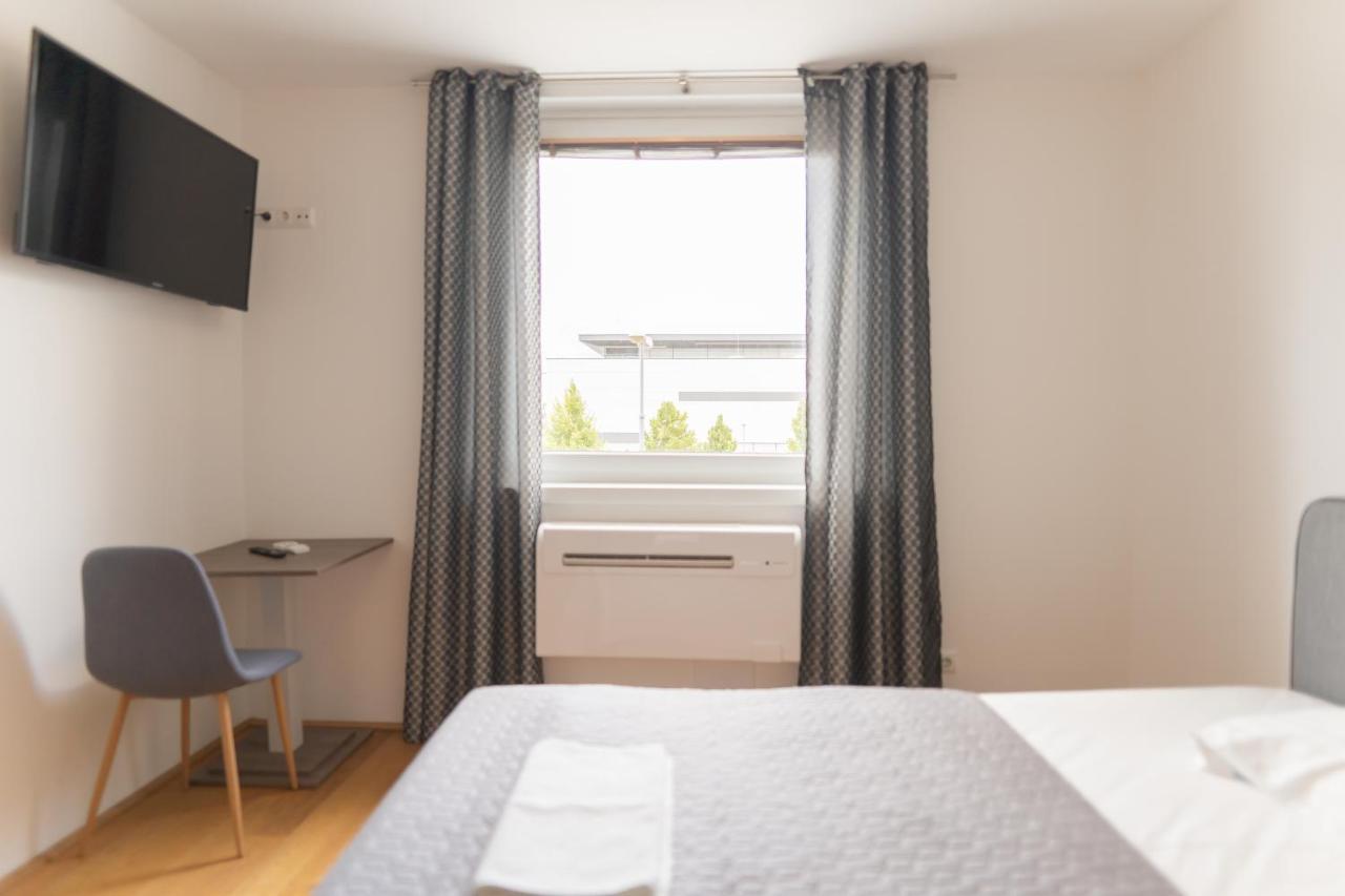 Hotel Triester Wien Exteriör bild