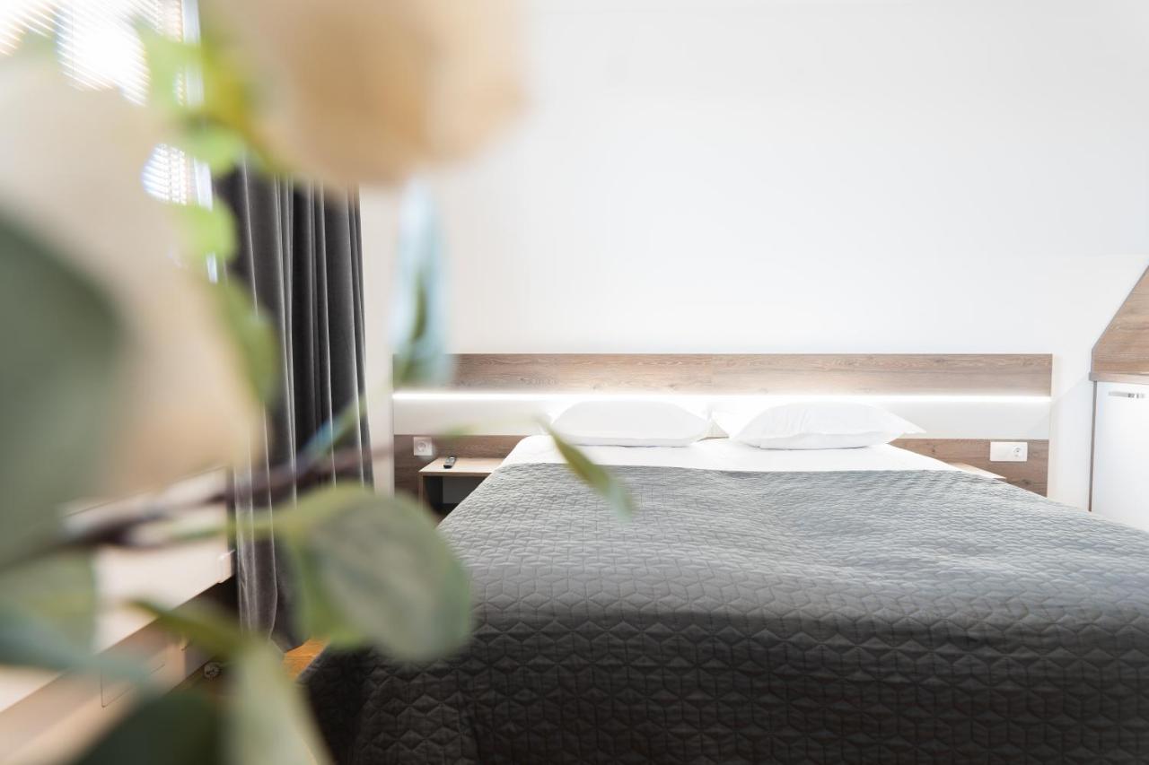 Hotel Triester Wien Exteriör bild