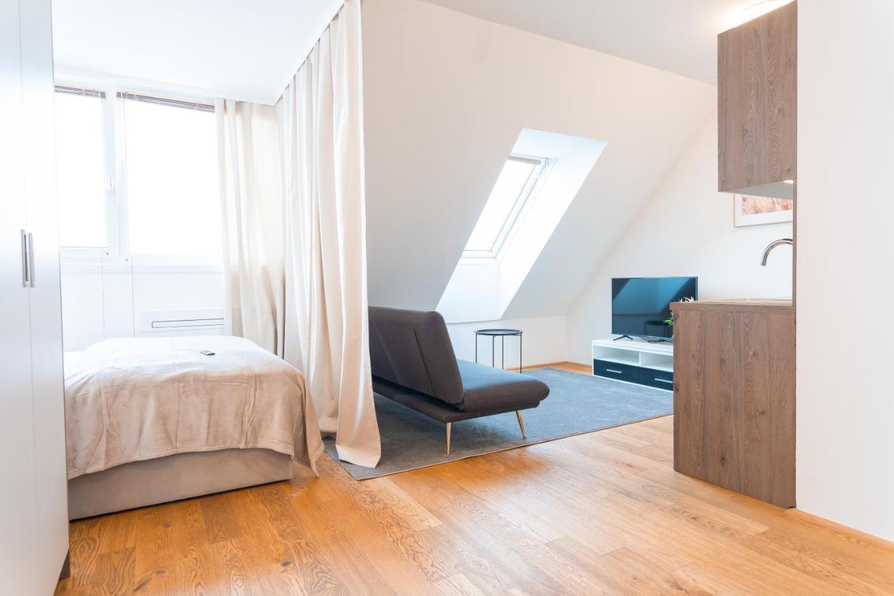 Hotel Triester Wien Exteriör bild